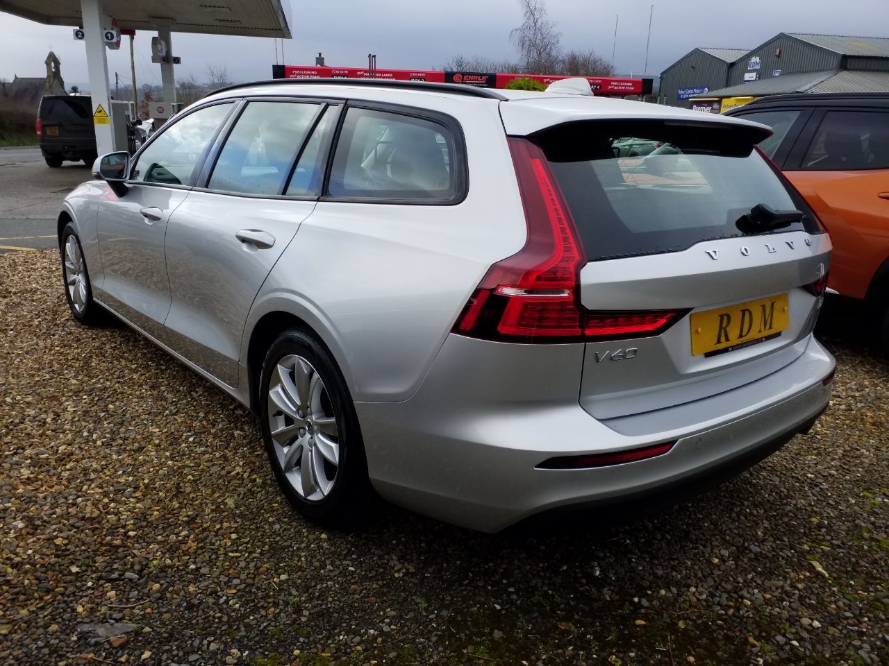 2018 Volvo V60 thumbnail 4