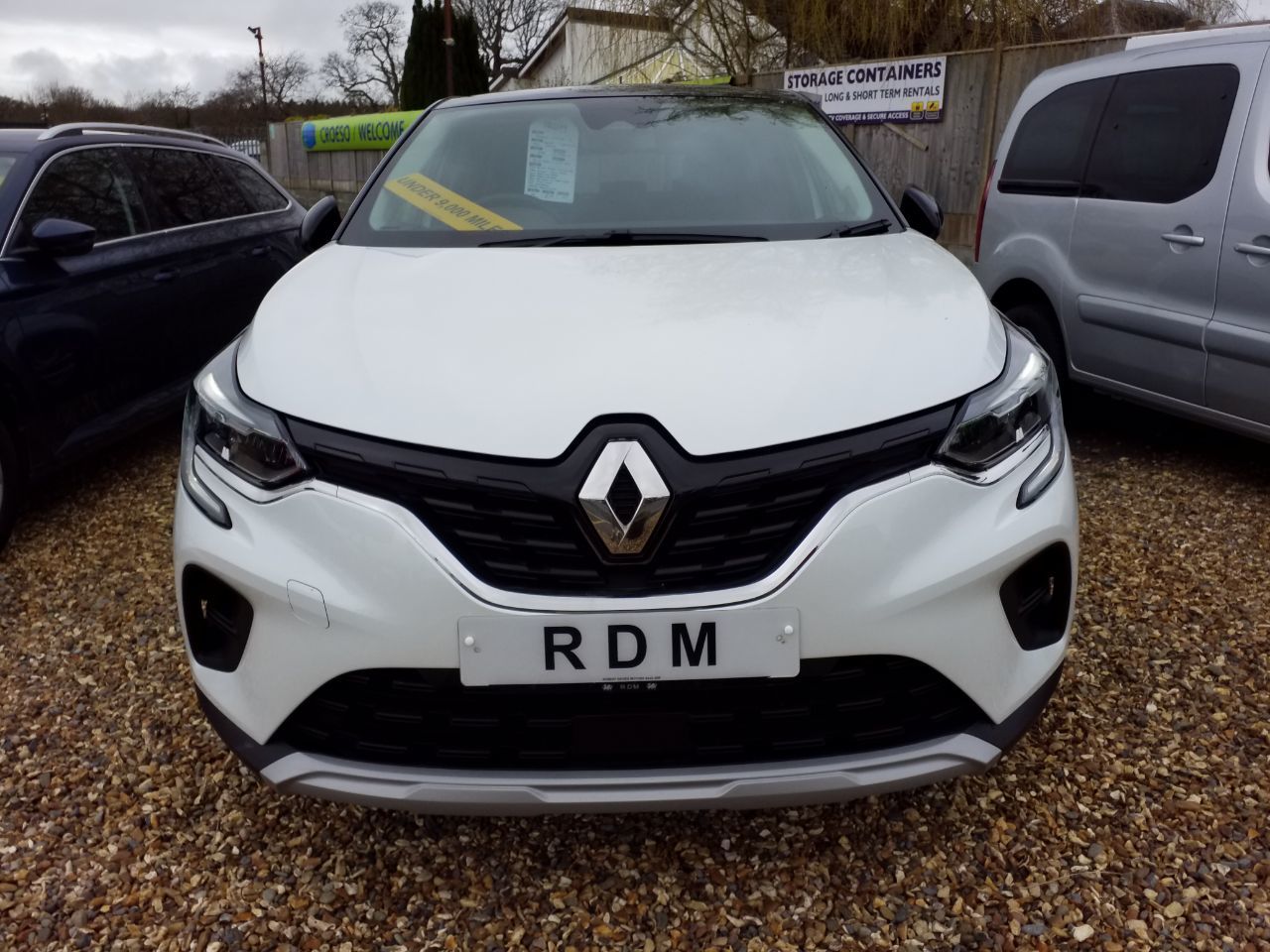 2021 Renault Captur thumbnail 2