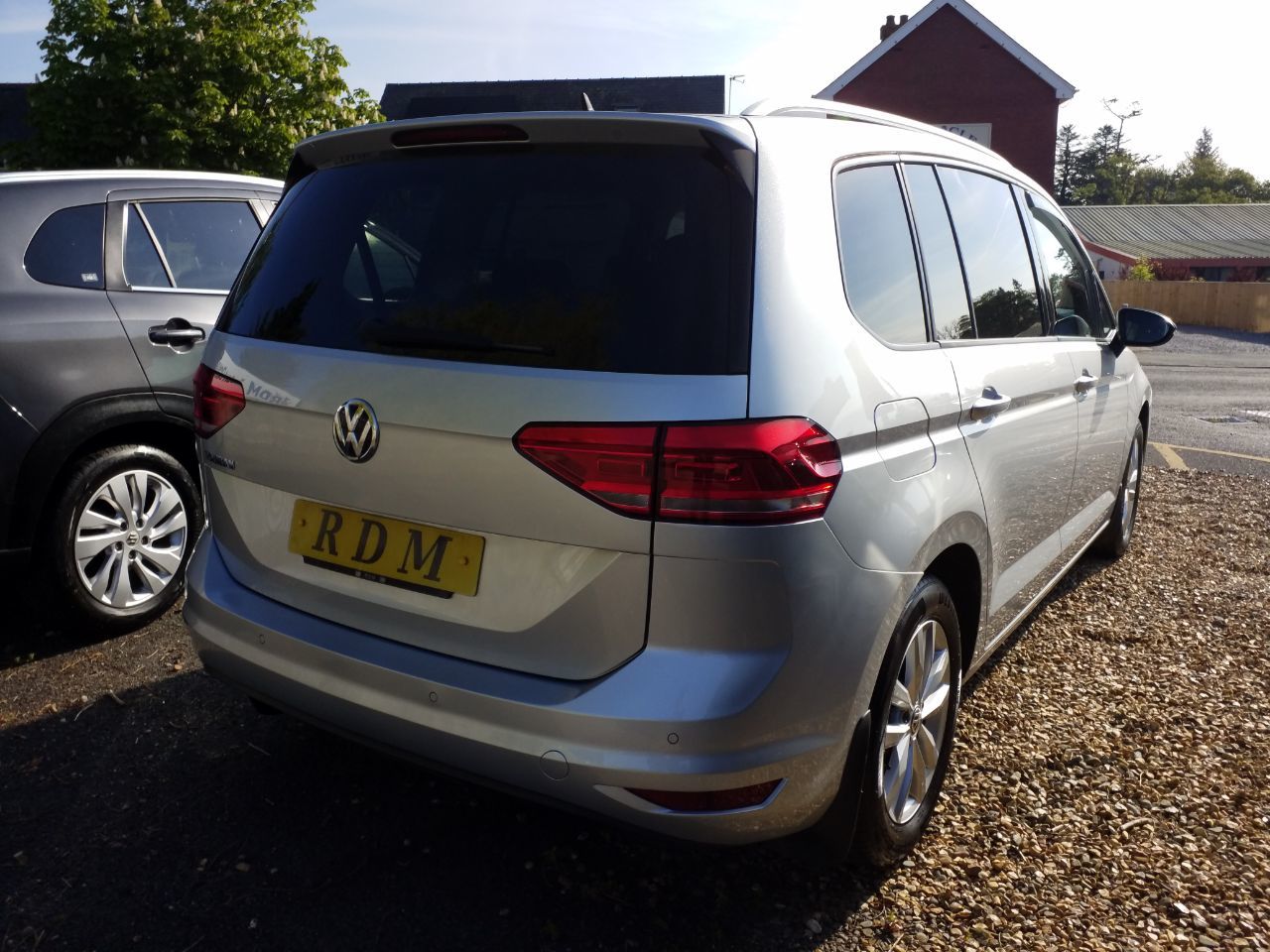 2019 Volkswagen Touran thumbnail 6