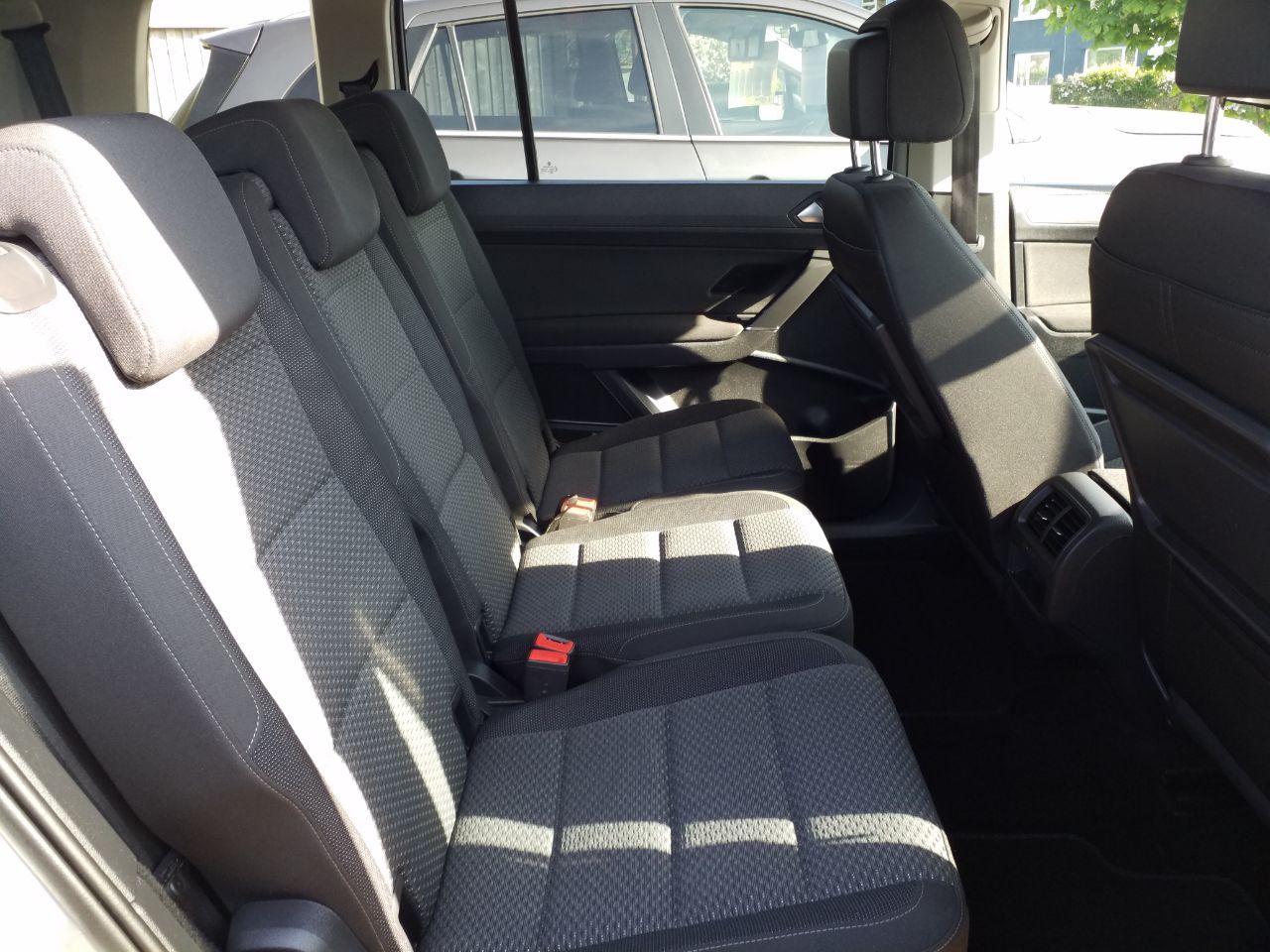 2019 Volkswagen Touran thumbnail 9