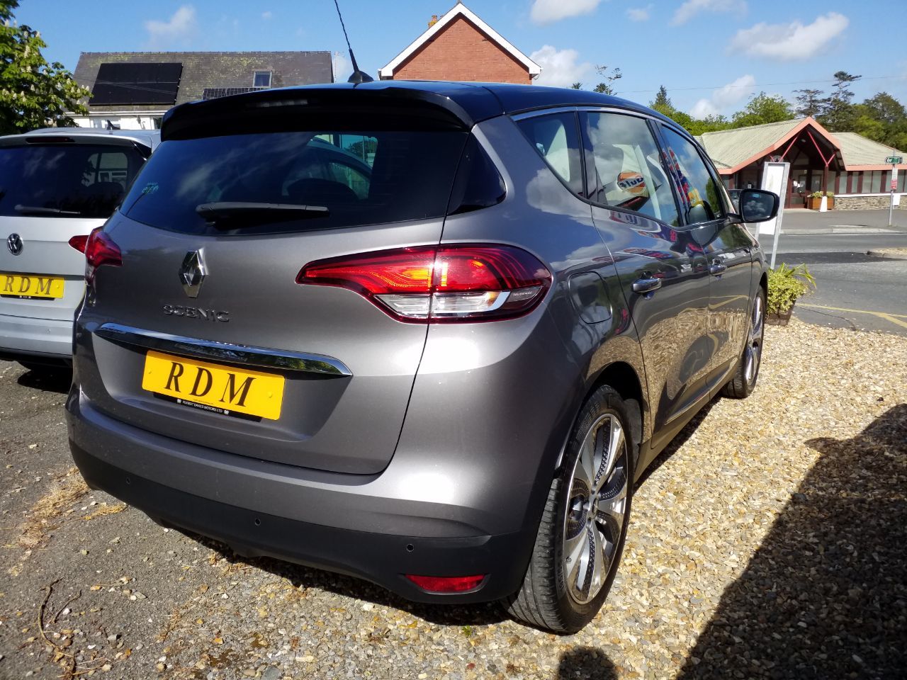 2017 Renault Scenic thumbnail 6