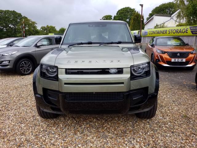 2024 Land Rover Defender 3.0 D250 X-Dynamic SE 110 5dr Auto