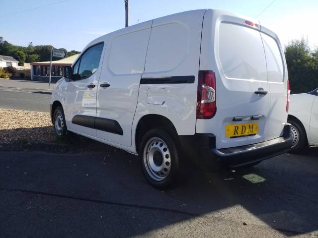 2023 Vauxhall Combo Cargo 2300 1.5 Turbo D 100ps H1 Prime Van