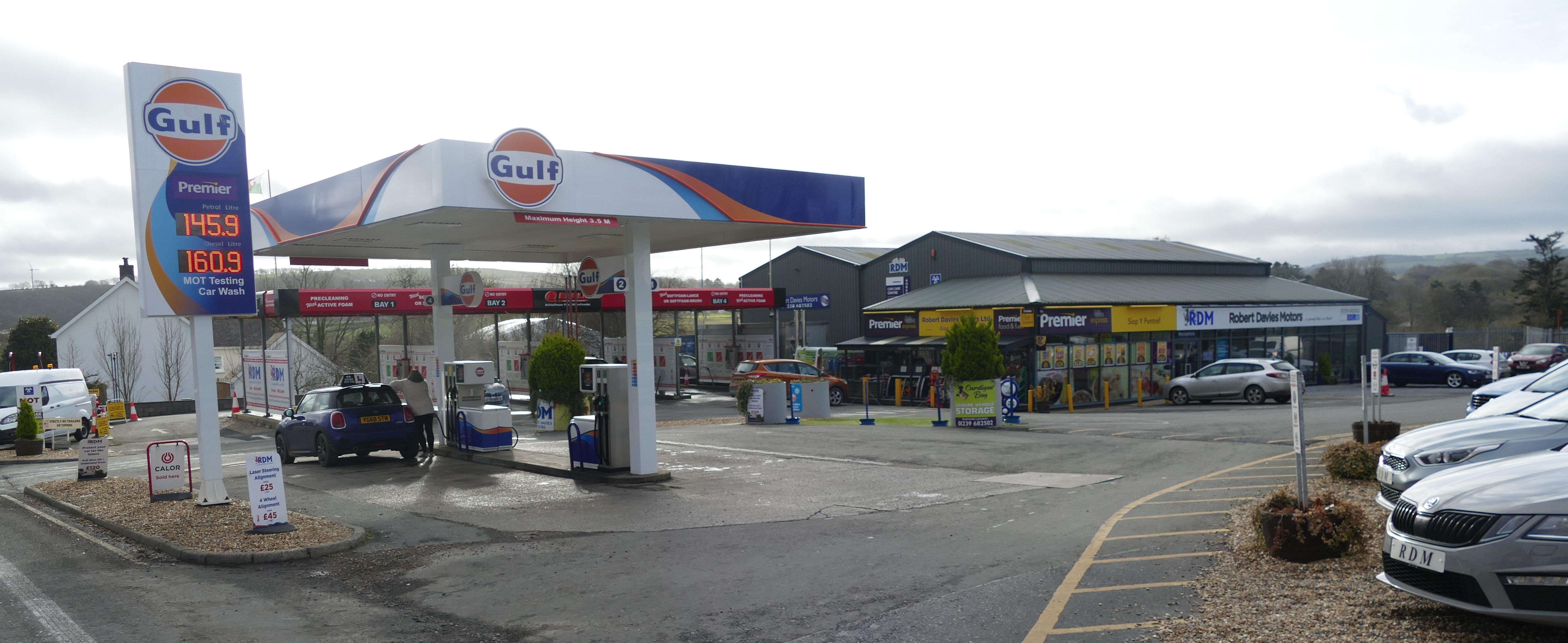 Gulf Forecourt & Shop